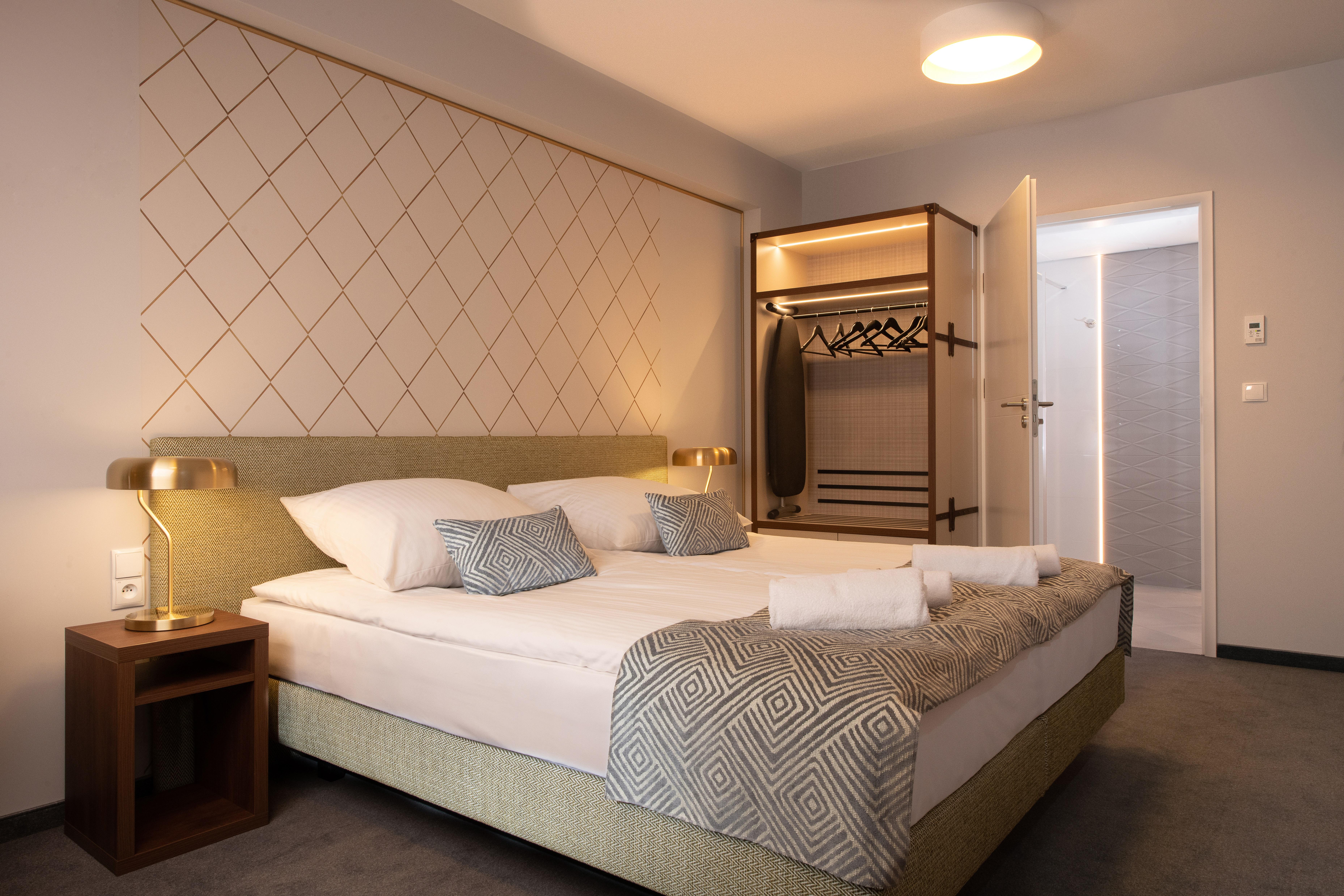 Xerion Hotel (Adults Only) Krakow Exterior photo