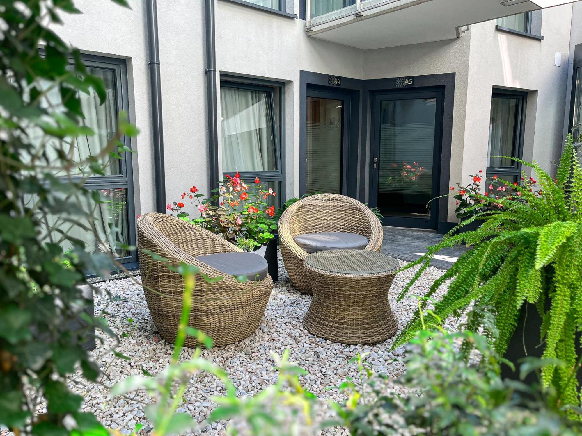 Xerion Hotel (Adults Only) Krakow Exterior photo