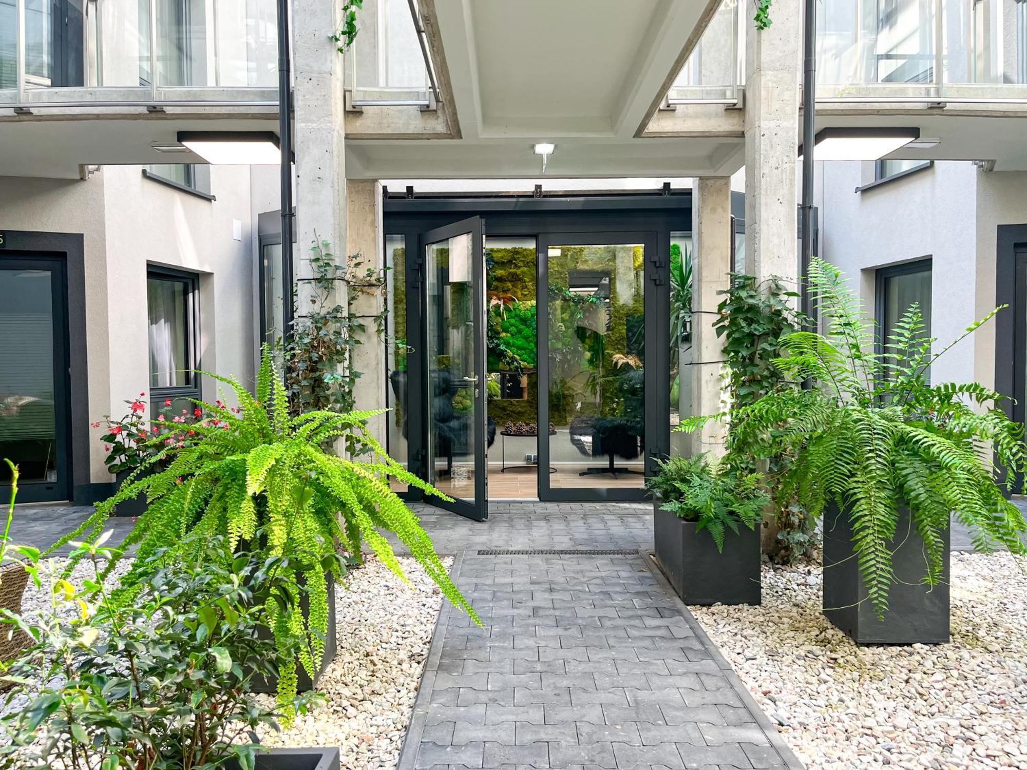 Xerion Hotel (Adults Only) Krakow Exterior photo