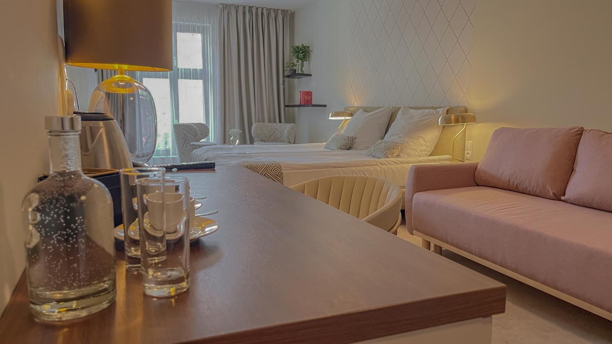 Xerion Hotel (Adults Only) Krakow Exterior photo